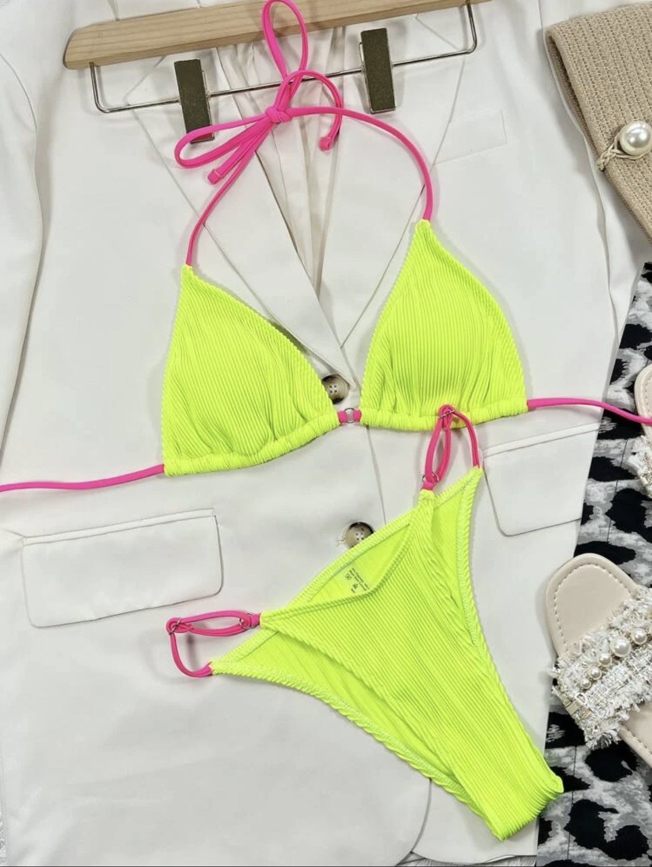 Costume da bagno bikini in velluto a quadri tinta unita da donna