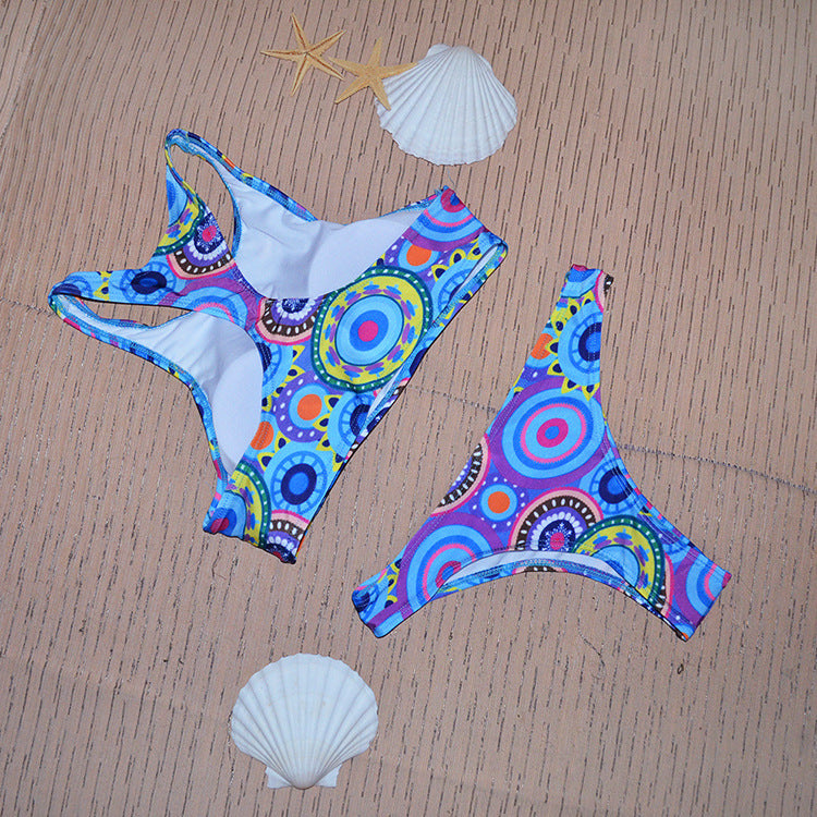 Nuovo bikini a triangolo a vita bassa con collo alto, costume da bagno brasiliano, costume da bagno intero, bikini brasiliano da spiaggia.