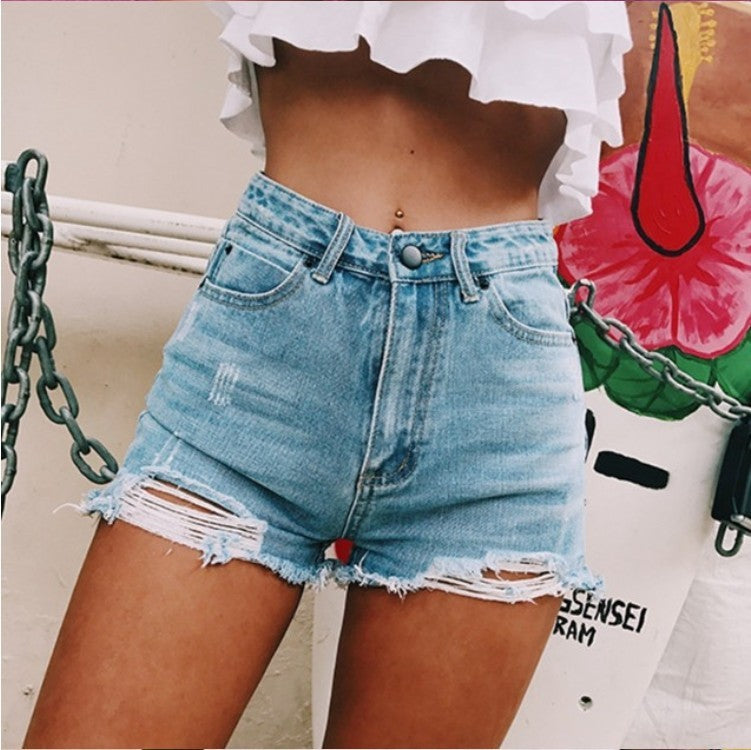 👖 Shorts in Denim Chiaro a Gamba Dritta – Effetto Usato Soft Vintage