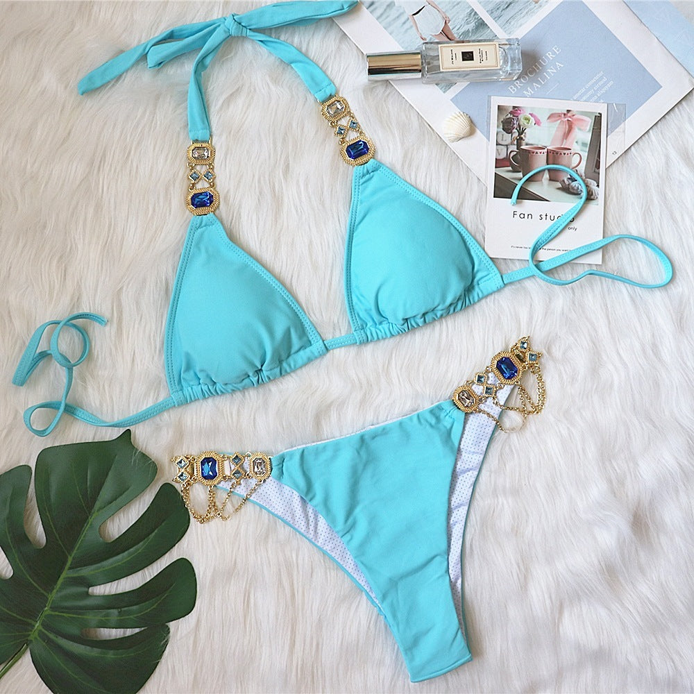 Nuovo costume da bagno da donna sexy con reggiseno a triangolo viola e cristalli diamantati