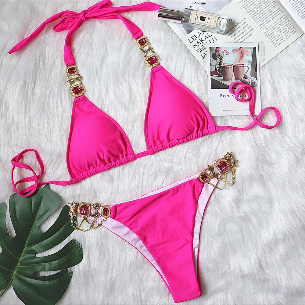 Nuovo costume da bagno da donna sexy con reggiseno a triangolo viola e cristalli diamantati