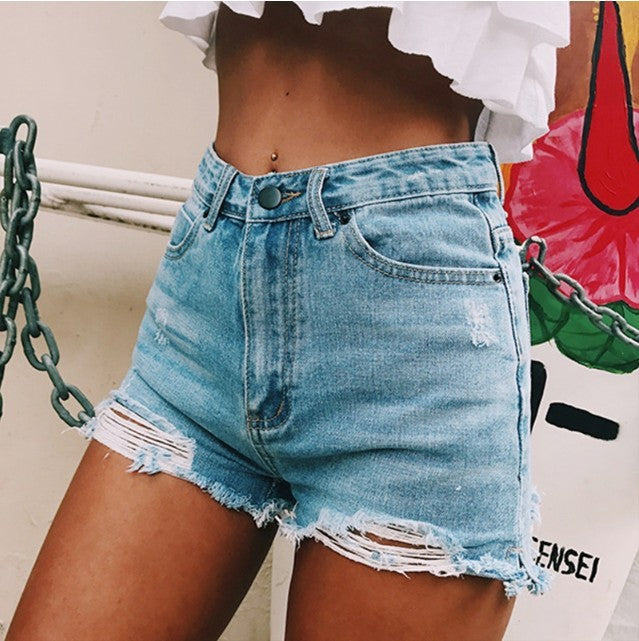 👖 Shorts in Denim Chiaro a Gamba Dritta – Effetto Usato Soft Vintage