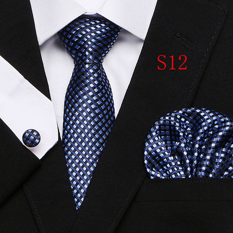 Cravatta sartoriale abbinato con gemelli e pochette da taschino (in seta)