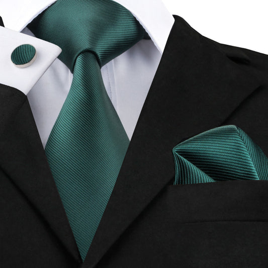 Set cravatta sartoriale in seta, pochette da taschino e gemelli