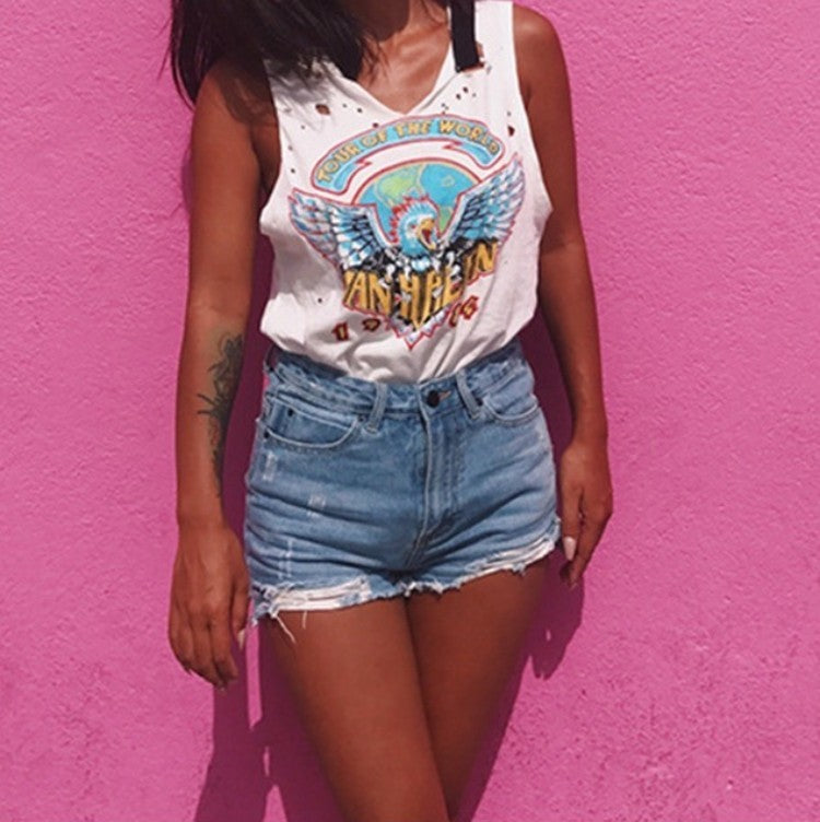 👖 Shorts in Denim Chiaro a Gamba Dritta – Effetto Usato Soft Vintage