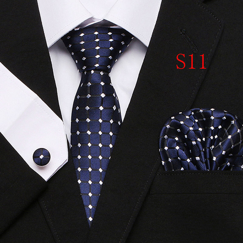 Cravatta sartoriale abbinato con gemelli e pochette da taschino (in seta)