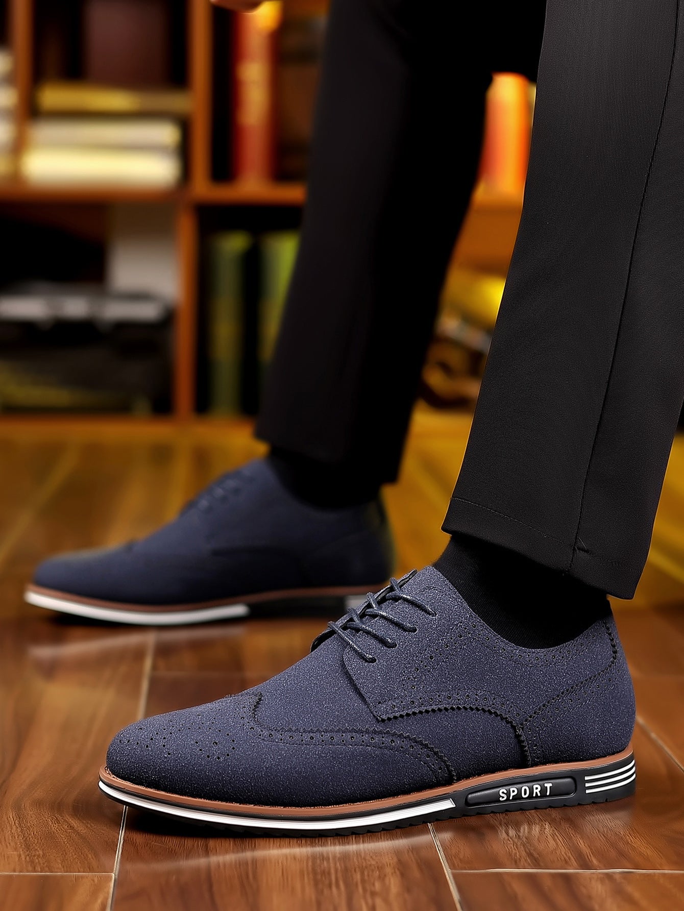 Nuove scarpe casual da uomo, scarpe basse opache in pelle scamosciata