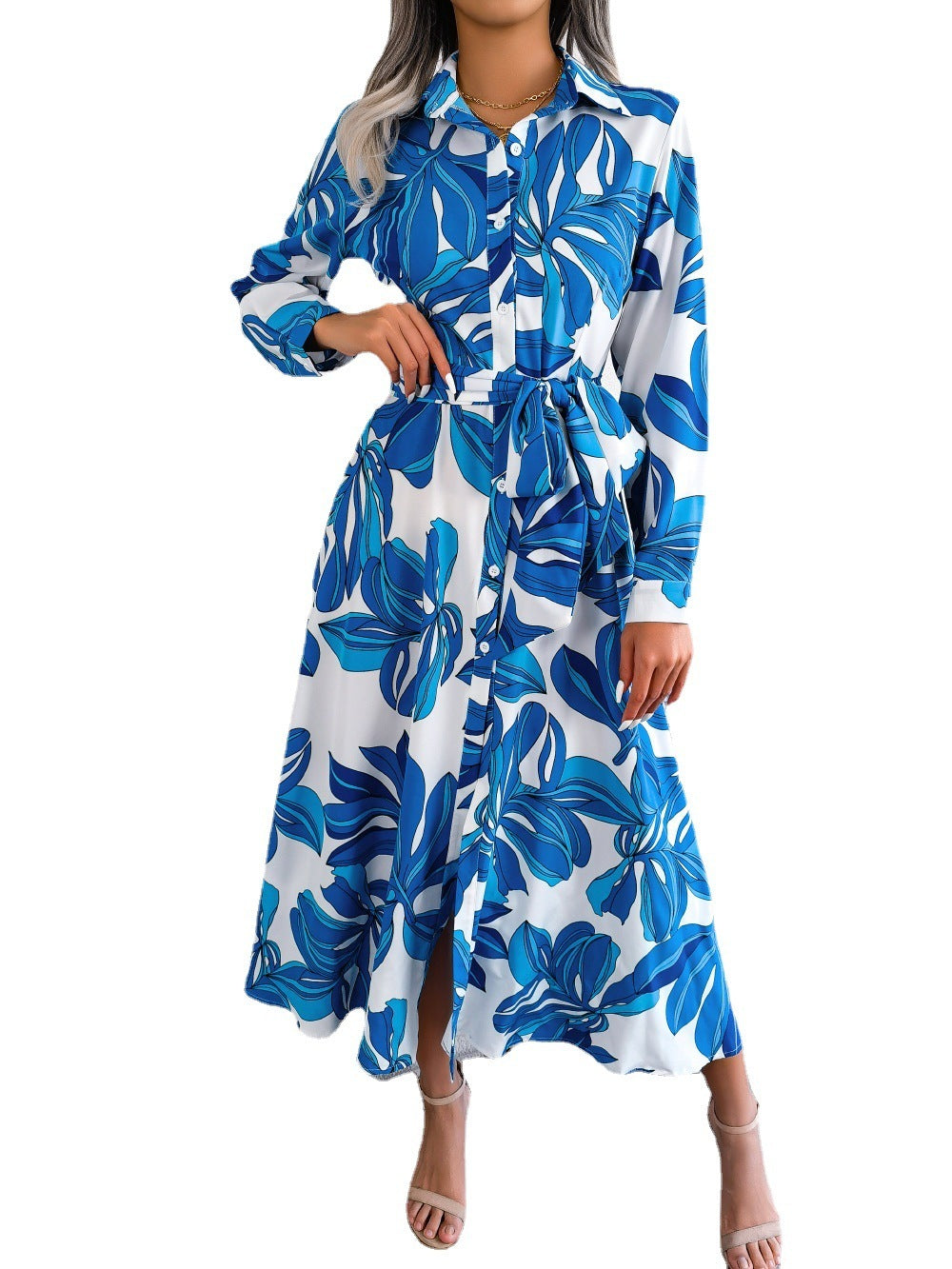Abito camicia con risvolto a fiori in contrasto di colore e gonna lunga