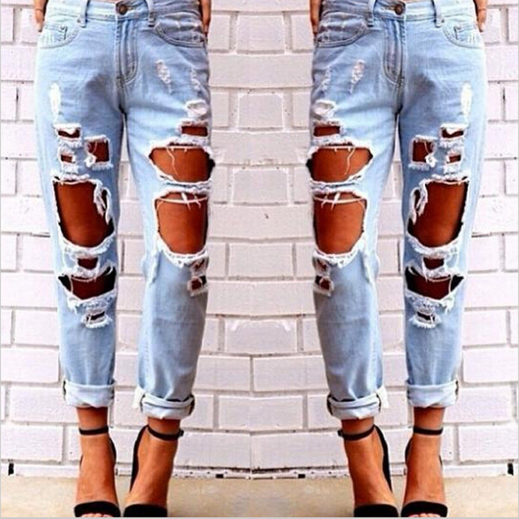 🔥 Boyfriend Jeans Strappati Oversize – Urban Rebel Edition