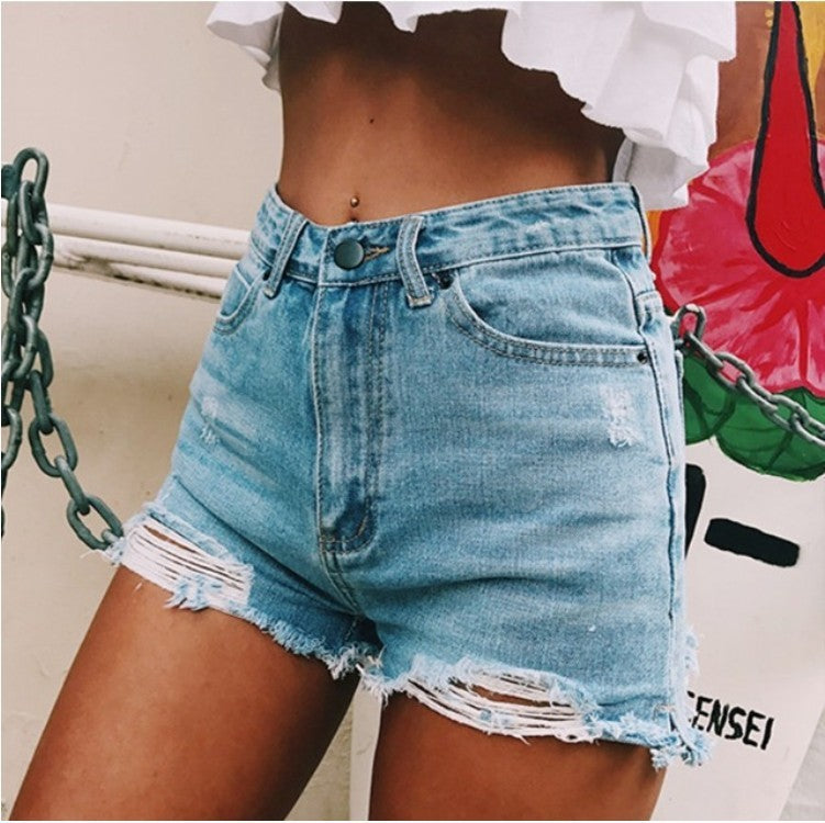 👖 Shorts in Denim Chiaro a Gamba Dritta – Effetto Usato Soft Vintage