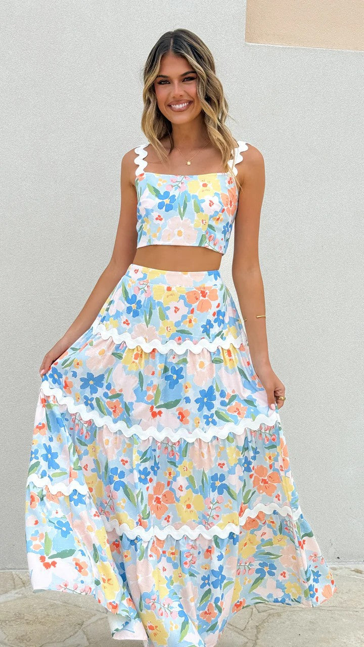 Coordinato in Pizzo – Top con Spalline &amp; Gonna | Terry’s Home